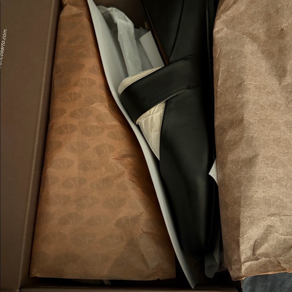 Franco Sarto Oakes Mary Jane flats - NIB - Picture 3 of 4